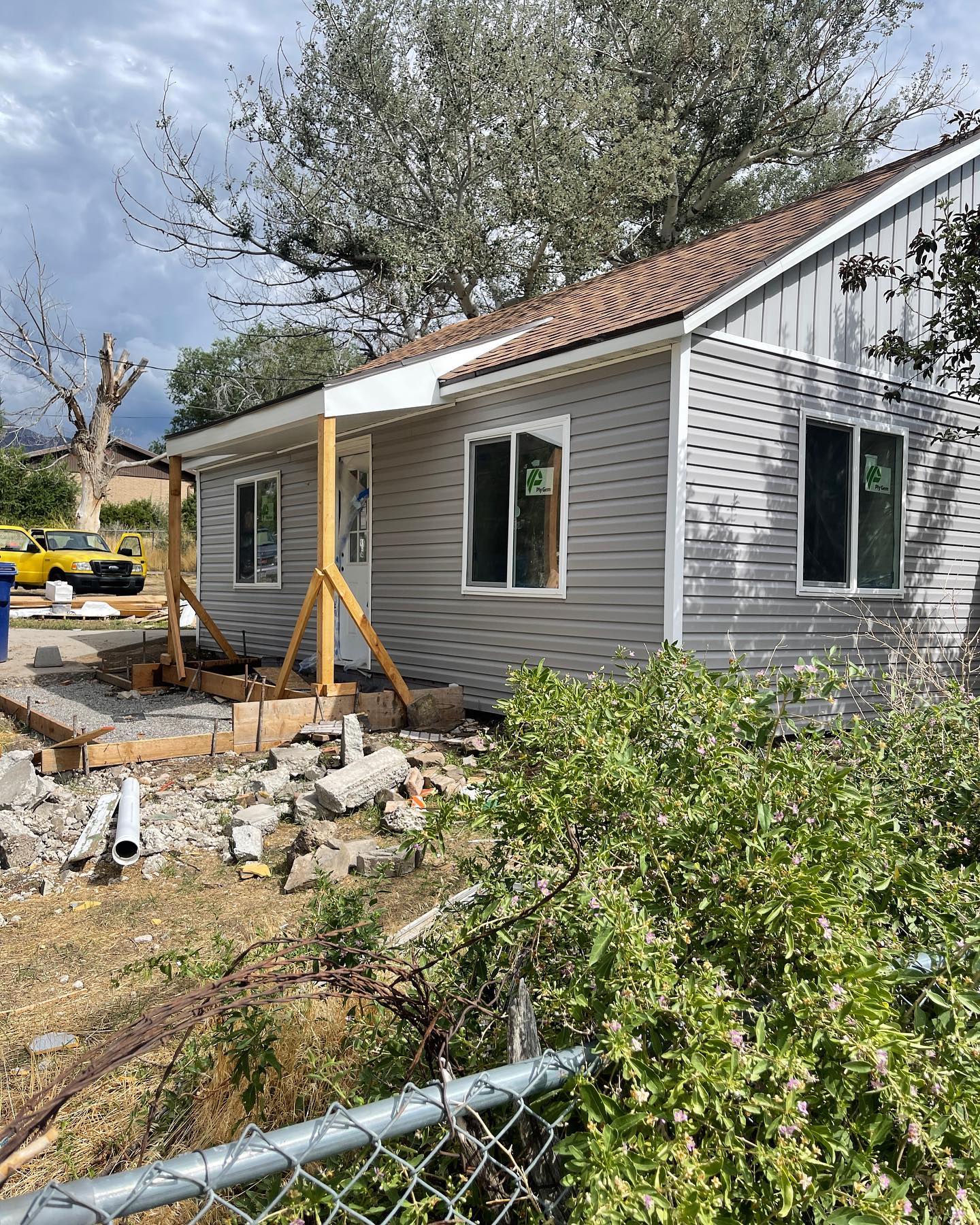 Commercial Roofing Contractor Utah, Snowbird Roofing and Siding, Gutters, Fascia, Vinyl, Hardie, Batten, Utah, Orem, provo, heber, lehi, sandy, draper